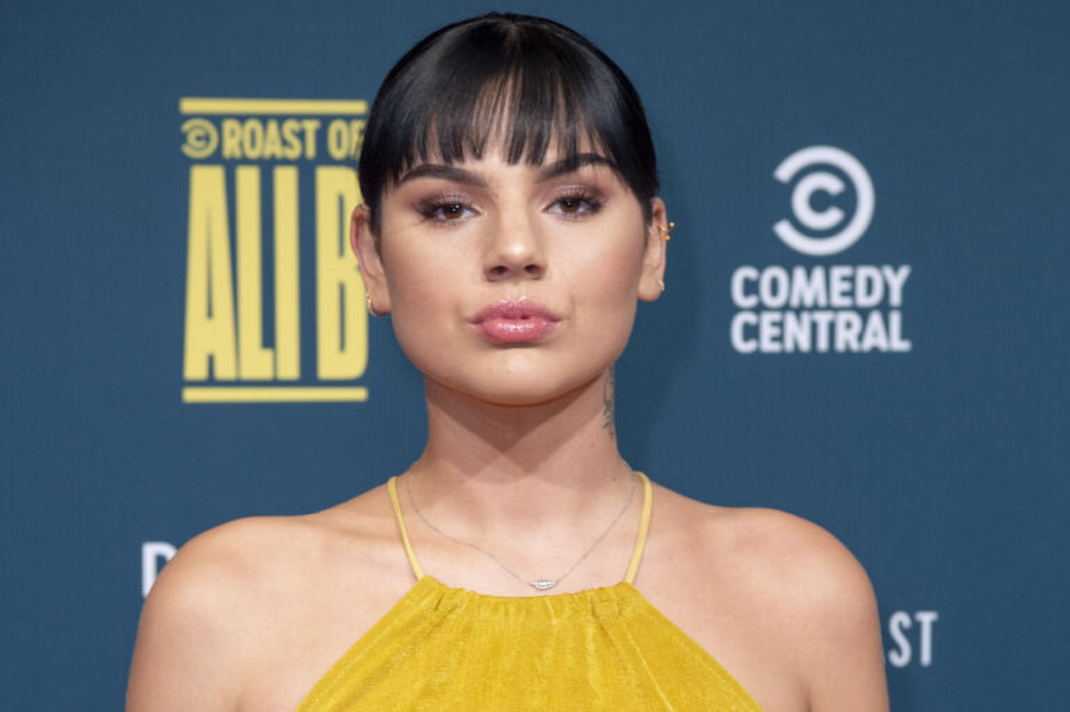 Famke Louise maakt enorme blunder op Instagram