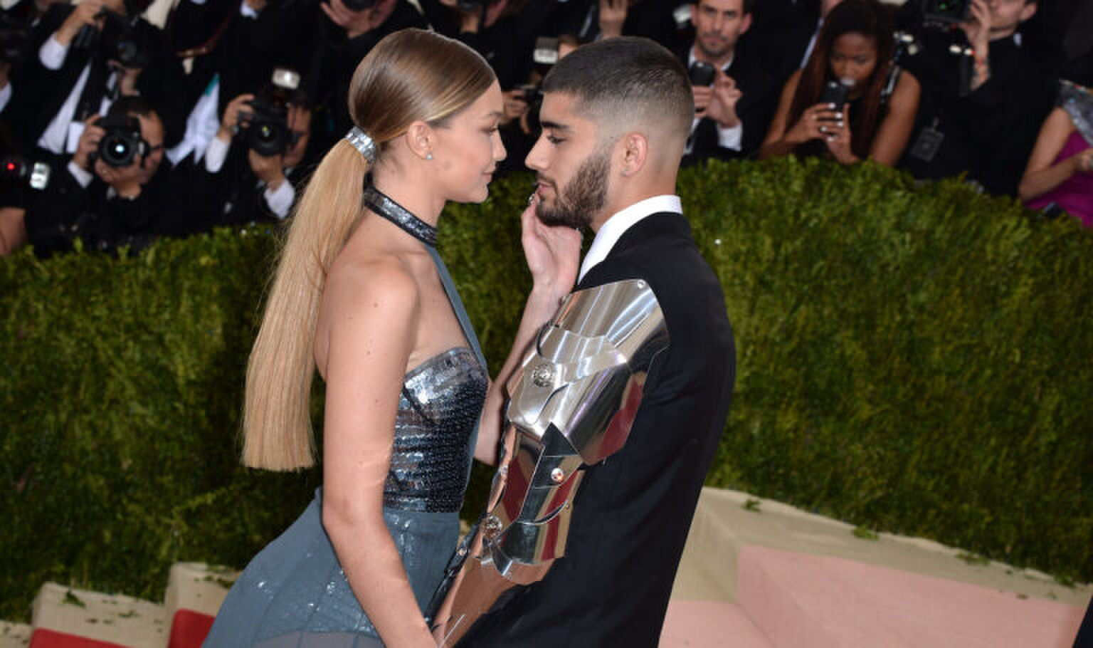 Gigi Hadid en Zayn Malik zijn w&eacute;&eacute;r een stel