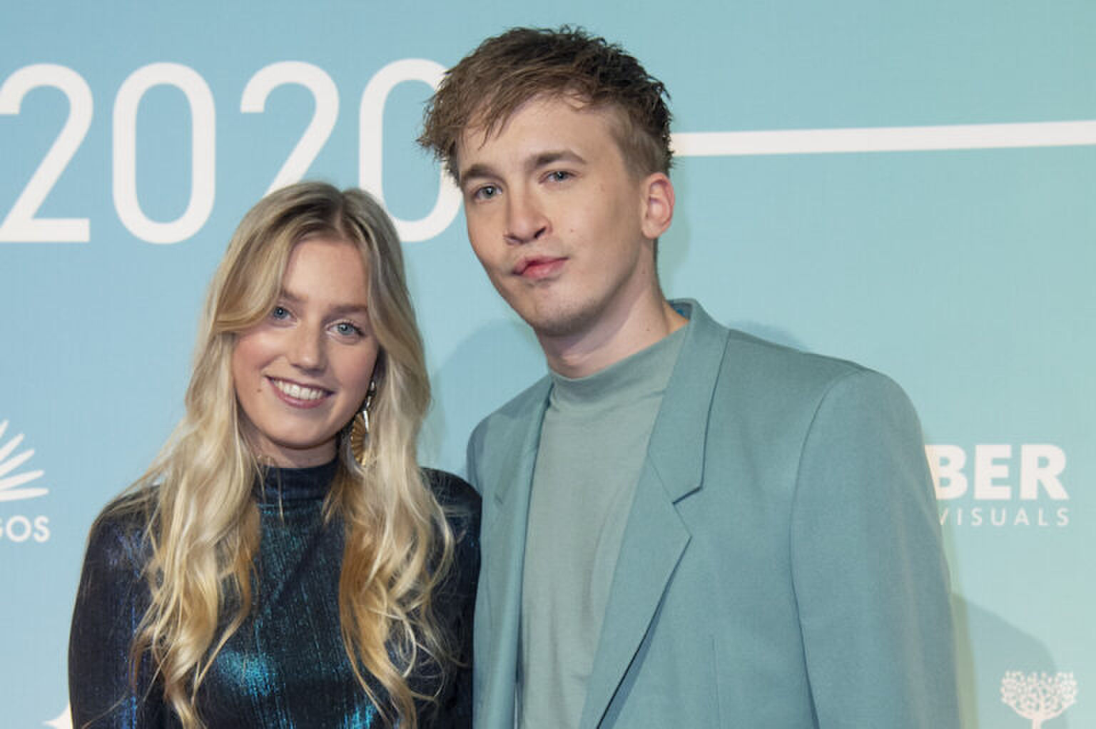 Snelle voor het eerst in het openbaar gespot met vriendin Sterre Kunzler