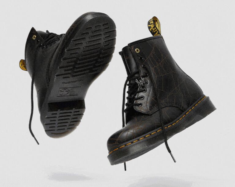 Hebben: Dr. Martens lanceert morgen dit nieuwe model boots