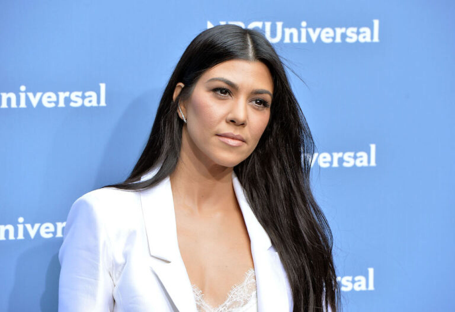 Zo reageert Kourtney Kardashian op de geruchten rond haar zwangerschap