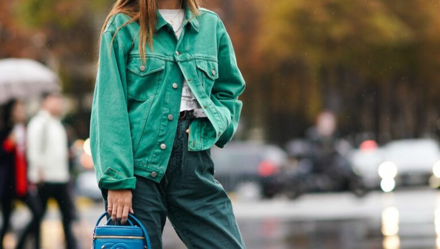 7 casual chic manieren waarop Fran&ccedil;aises een simpel t-shirt cool maken