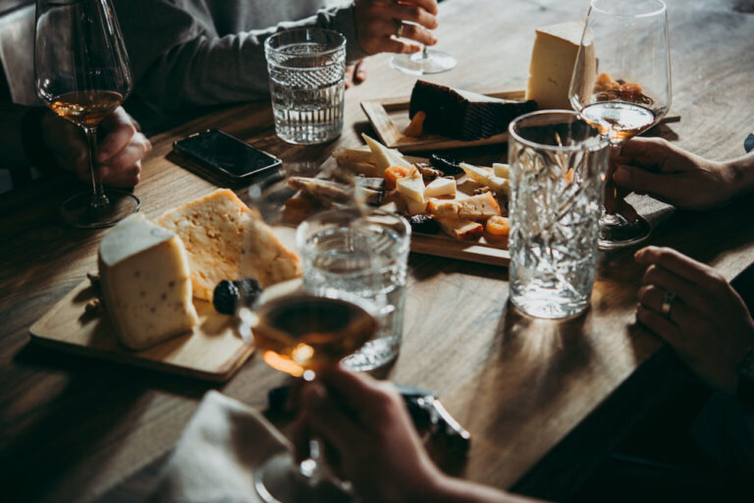 Deze &lsquo;Kaasbar&rsquo; staat helemaal in het teken van kaas en opent binnenkort in Utrecht