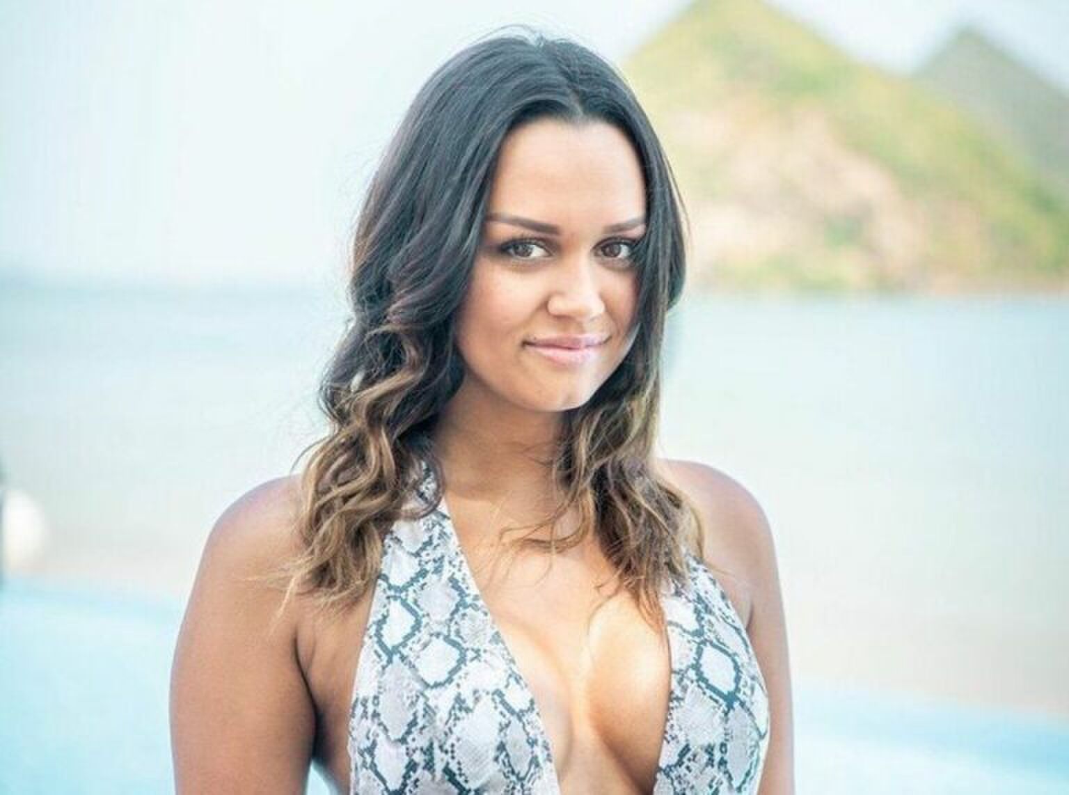 Wow! Is deze EOTB-ster de nieuwe boyfriend van Temptation-verleidster Kunza?