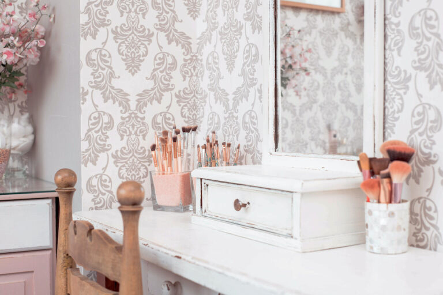 Met deze items maak jij jouw make-uphoekje instaproof