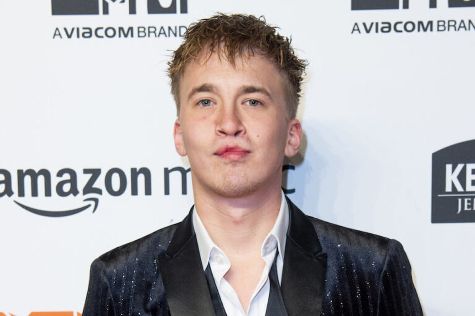 Dit is het verhaal achter de hit &lsquo;Smoorverliefd&rsquo; van rapper Snelle