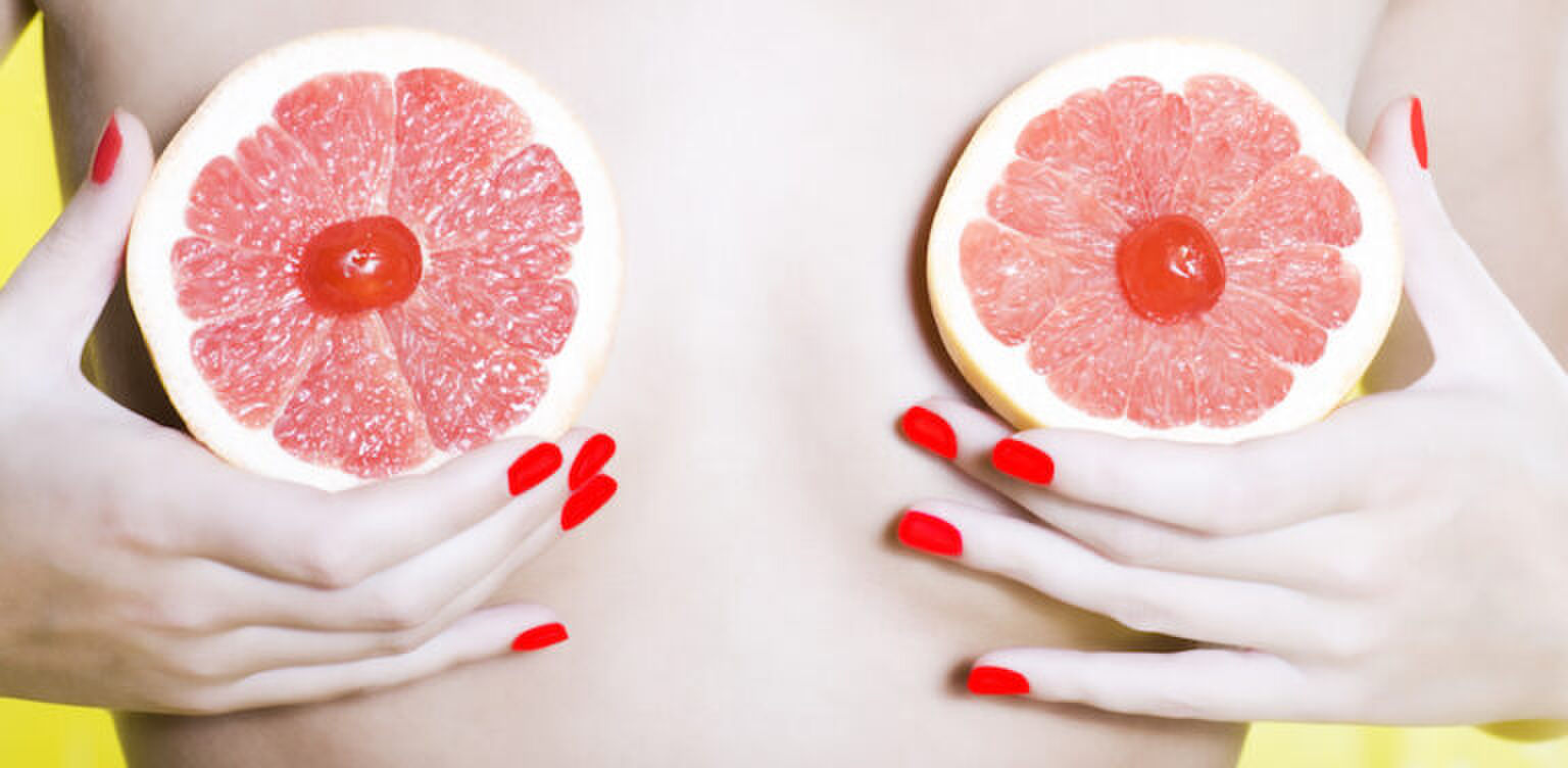 8 dingen over tepels waarvan je niet wist dat ze volledig normaal zijn