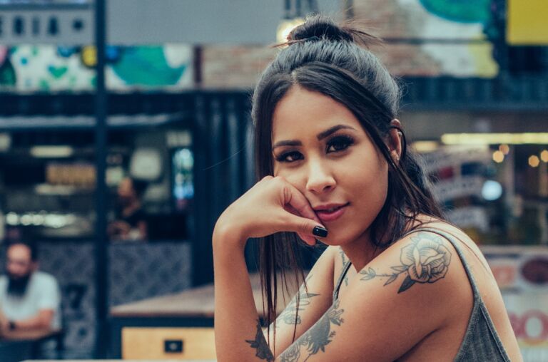 Na het zien van deze 18 sleutelbeen tattoos wil je er meteen een zetten