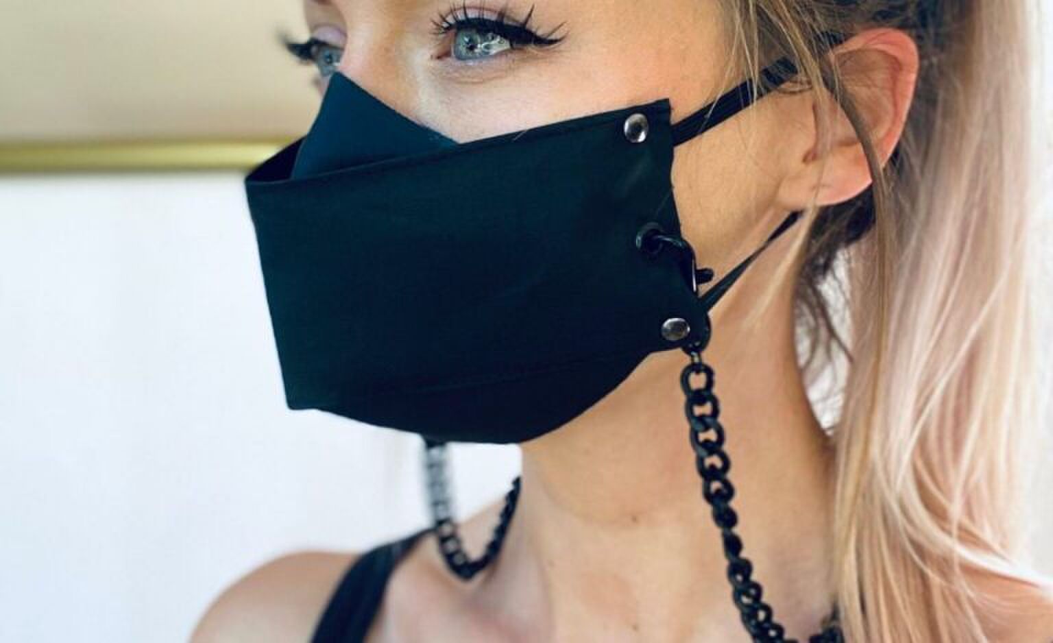Jouw mondkapje opvrolijken met dit leuke fashion accessoire: de face mask chain