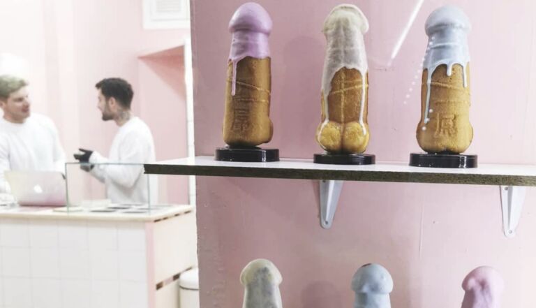 Wafels eten die een wel hele bizarre vorm hebben: het kan in deze hoofdstad