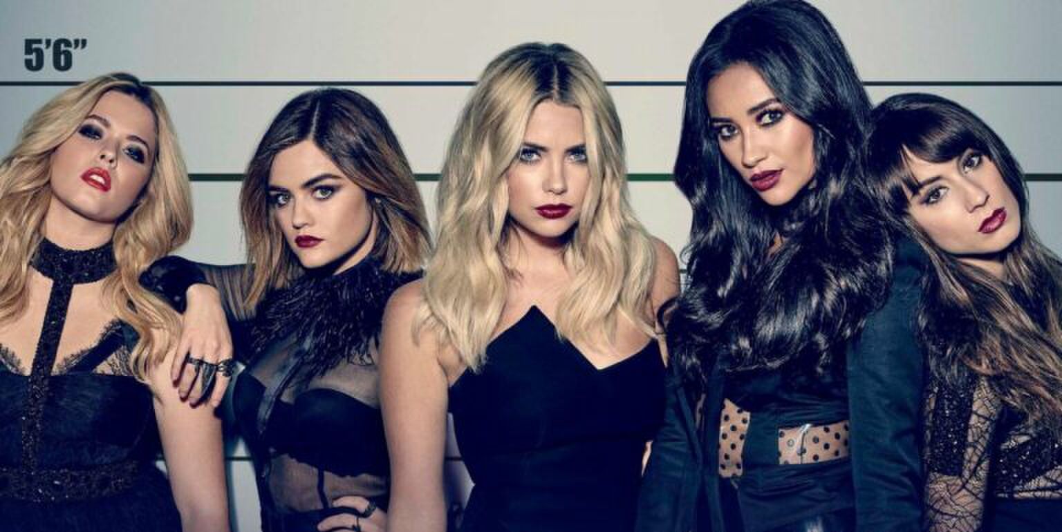 OMG! Er komt een reboot van Pretty Little Liars