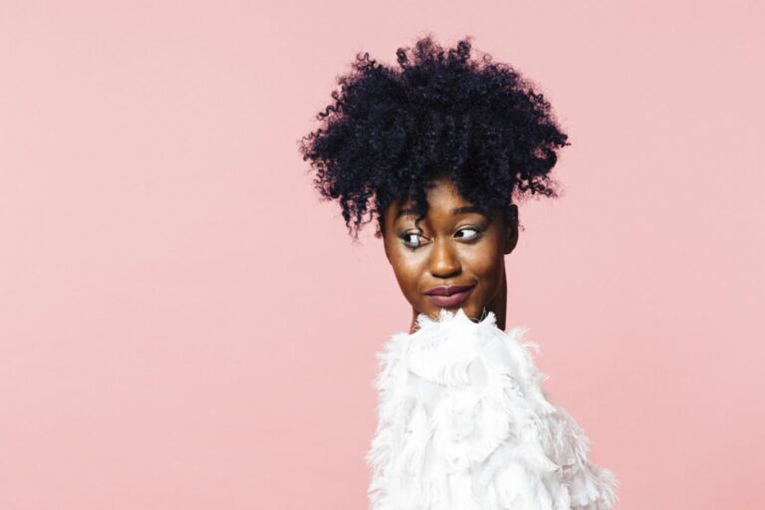 We love natural hair! Hier zijn 5 tips voor kroeshaar