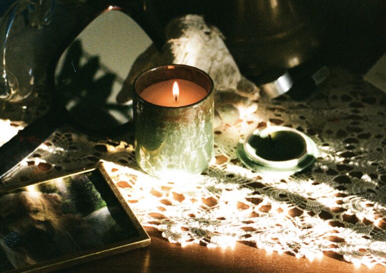 Genieten: dit is de nieuwe (heerlijke) collectie geurkaarsen van de IKEA