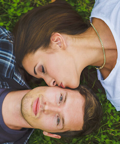 Dit zijn de 9 dingen die gelukkige stelletjes doen