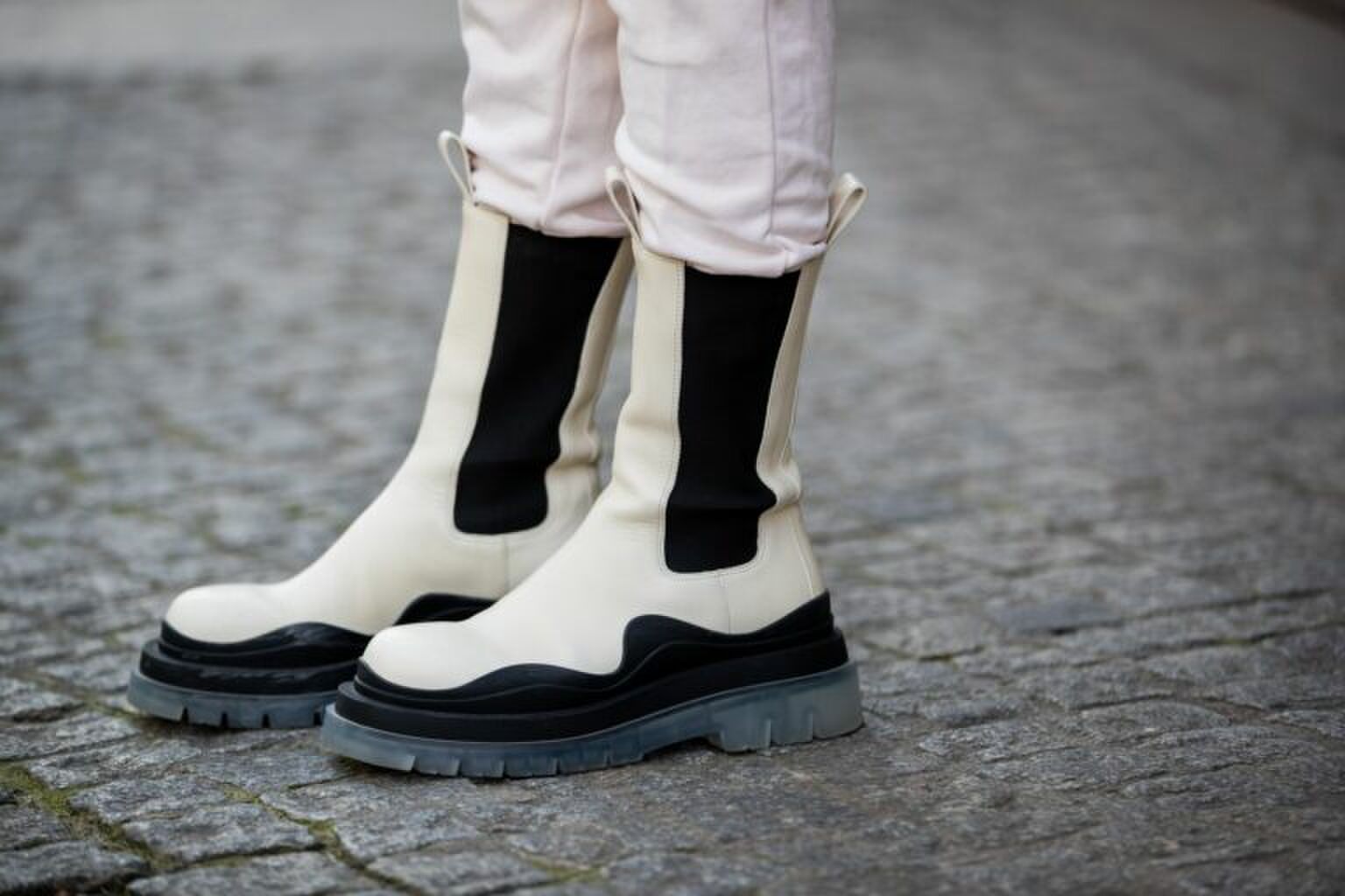 Dit zijn de mooiste hoge plateau laarzen van het seizoen