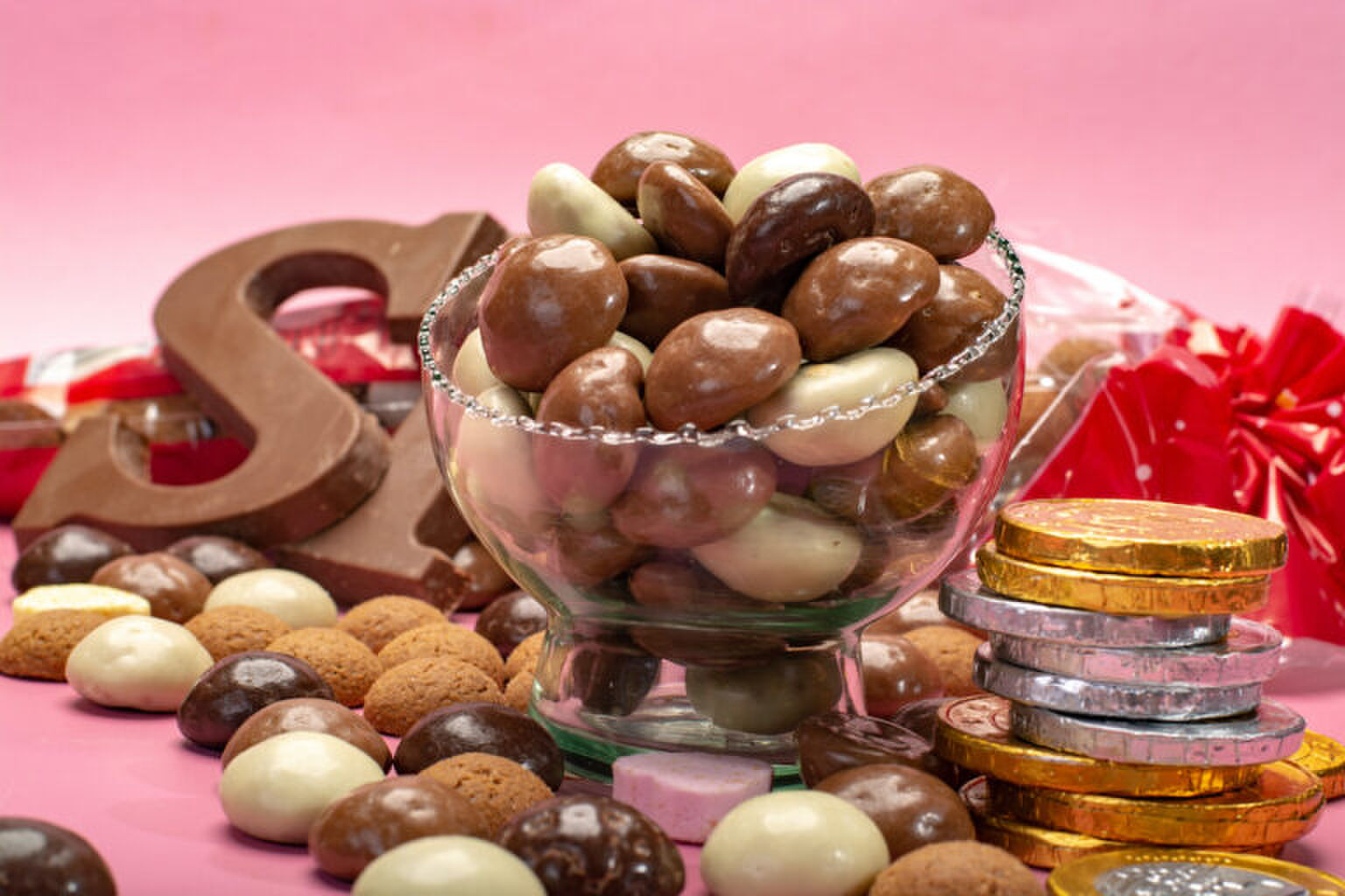 Yummy! De HEMA lanceert lemon-cheesecake en carrot cake kruidnoten