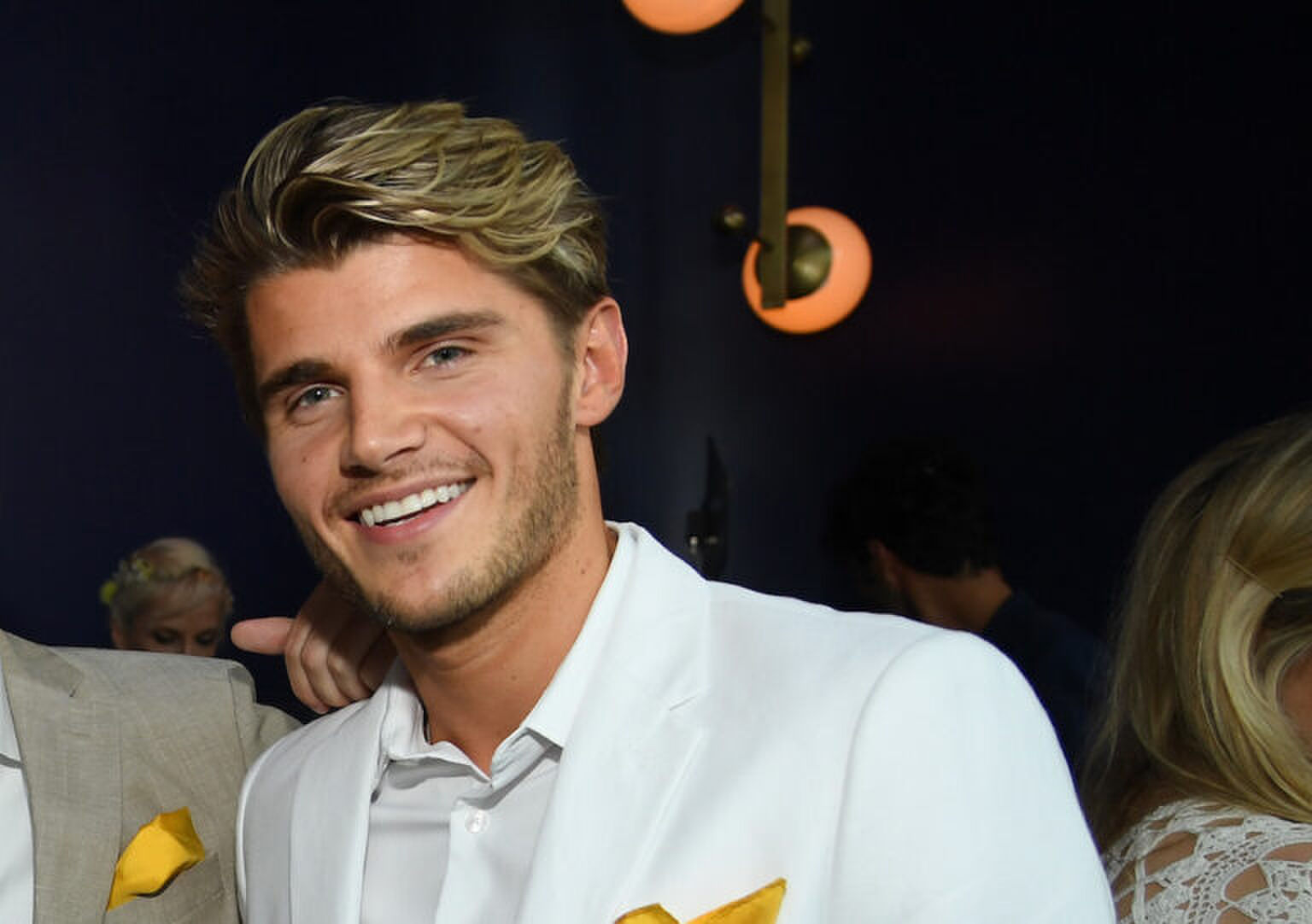 Deze 10 knappe boys van Youtube wil je volgen