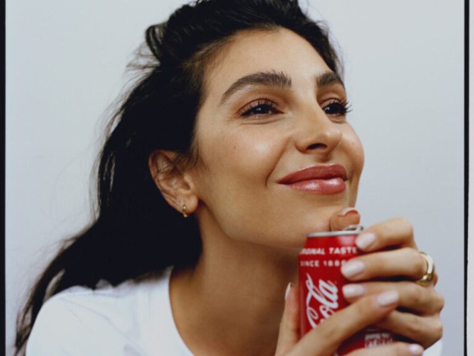 Oh my! Anna Nooshin heeft vanaf vandaag een eigen beautylijn en hier scoor je &lsquo;m