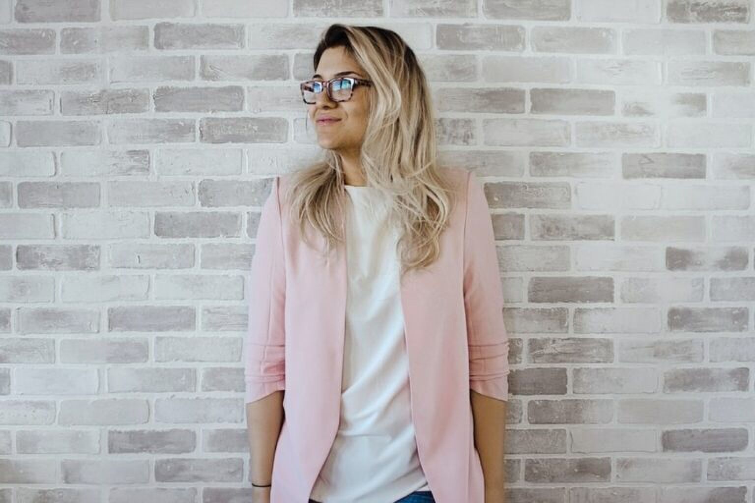 Trendalert: de gekleurde blazers zijn in (en hier shop je ze)