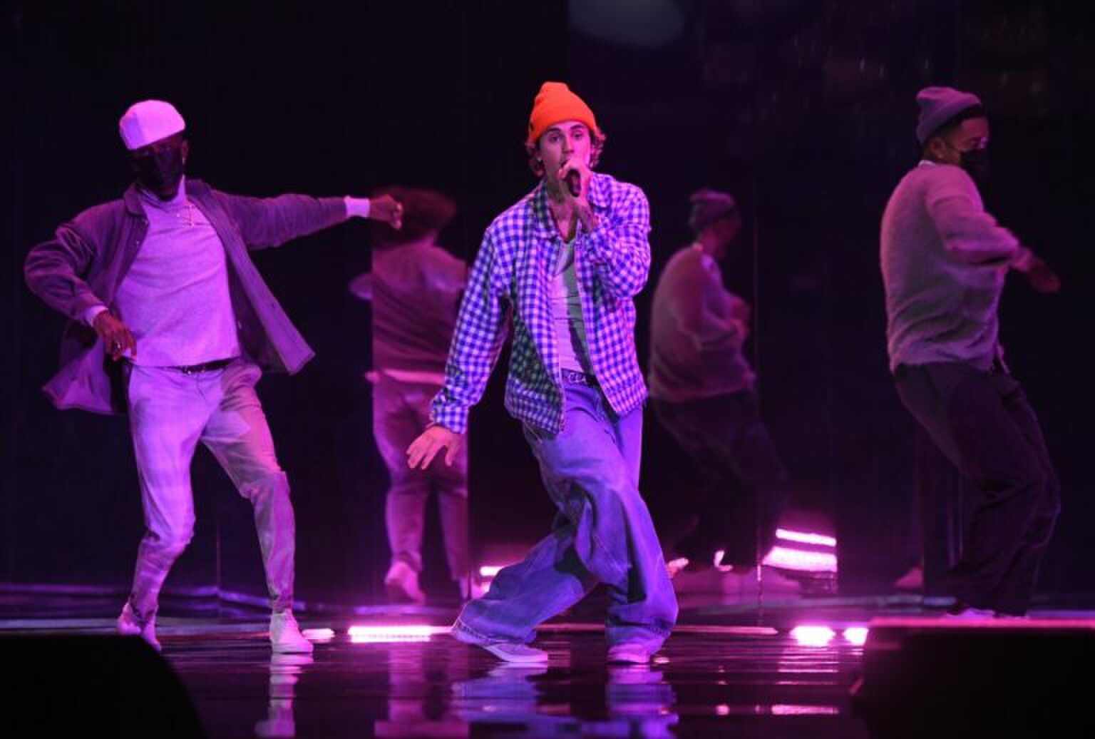 VIDEO: dit tiny desk concert van Justin Bieber moet je zien