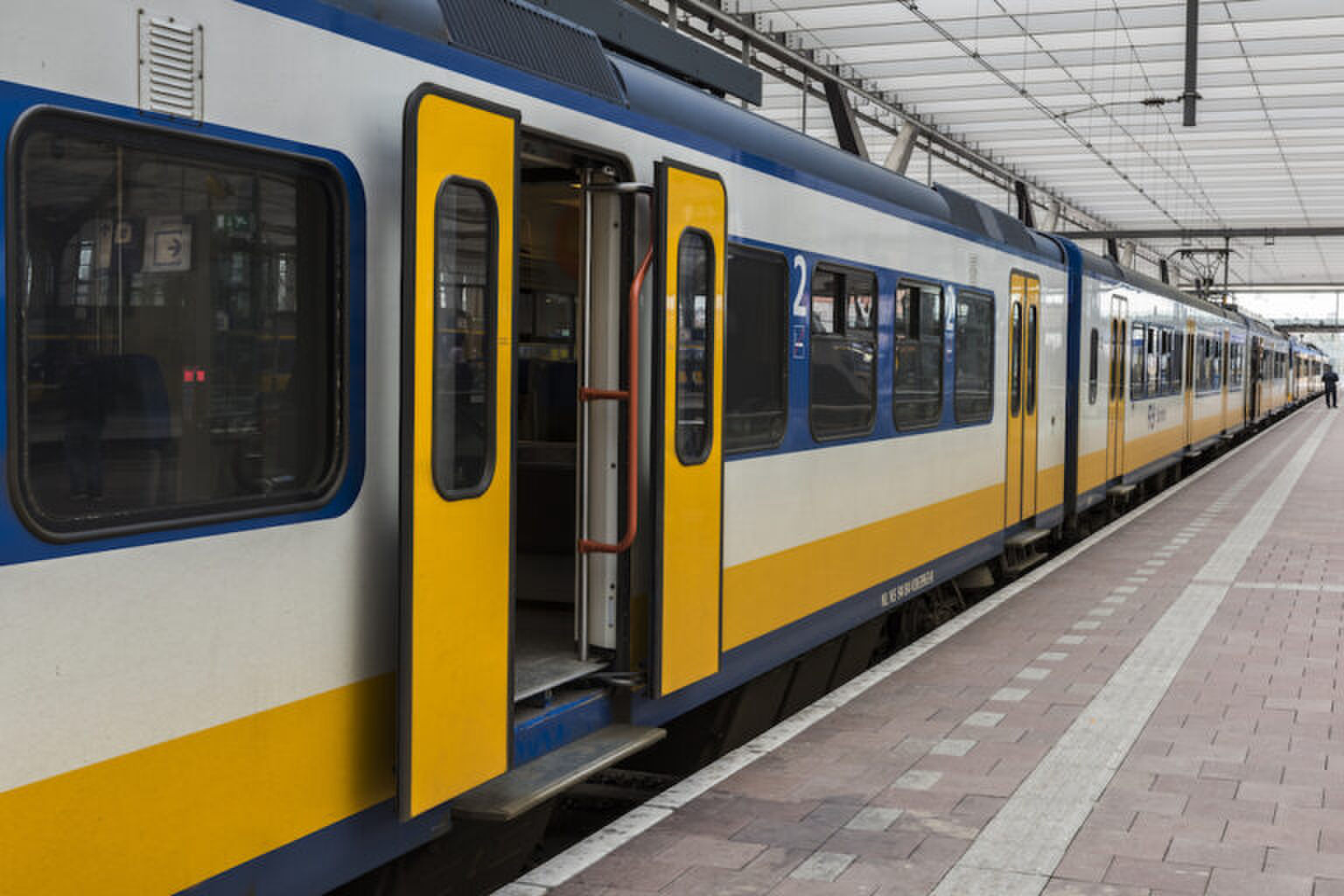 Eindelijk: Op deze manier zie je precies of je bus of tram eraan komt