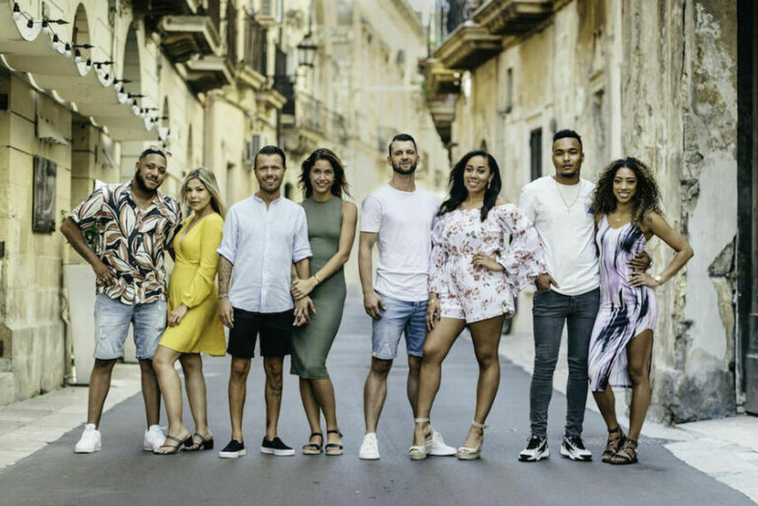 Temptation Island-Dennis begint een OnlyFans account waarop hij pikante kiekjes deelt