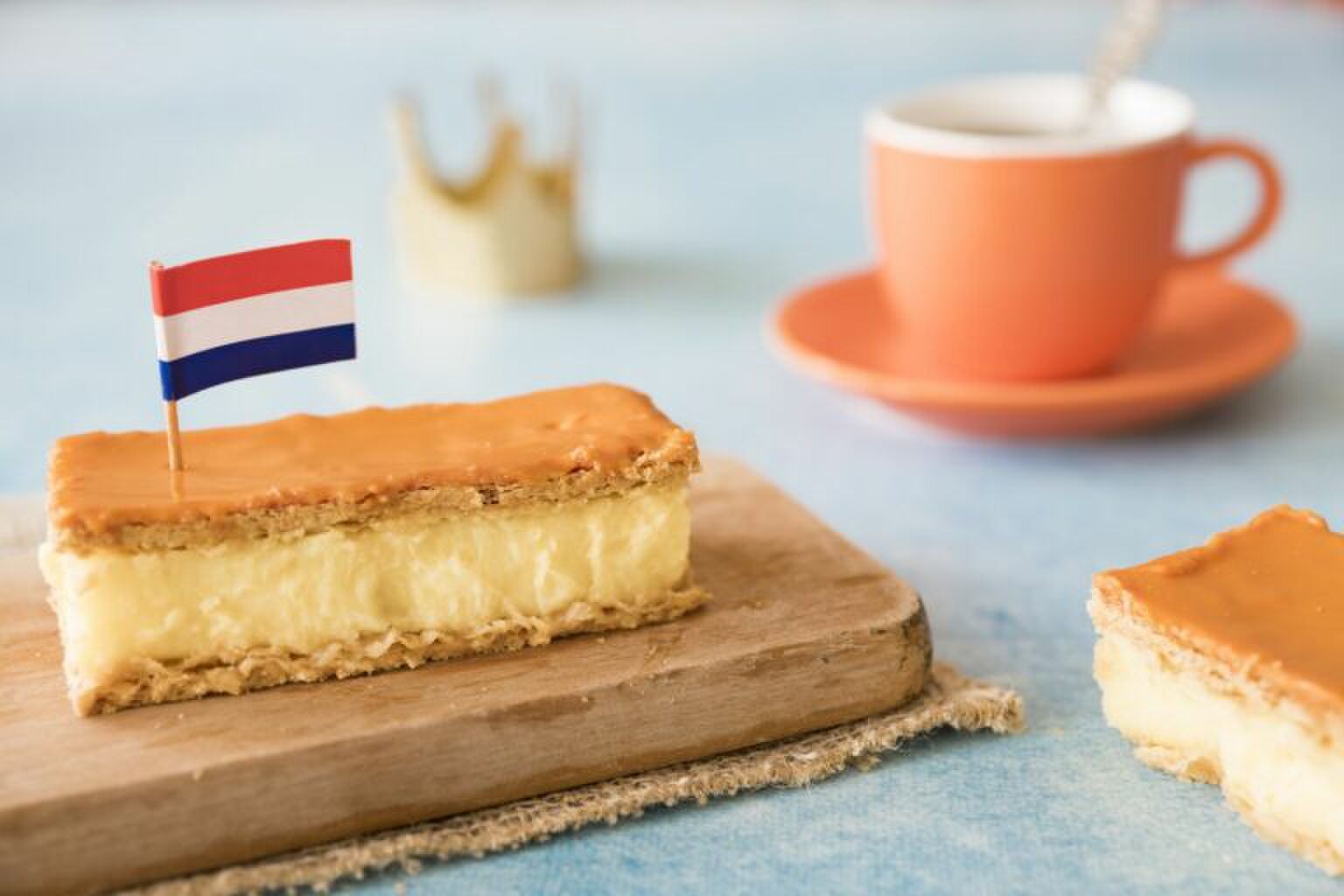 Zo maak je Oranje tompoucen voor Koningsdag