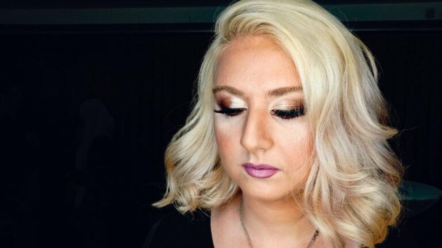 Pretty please: vanille is d&eacute; haarkleur voor de zomer van 2021