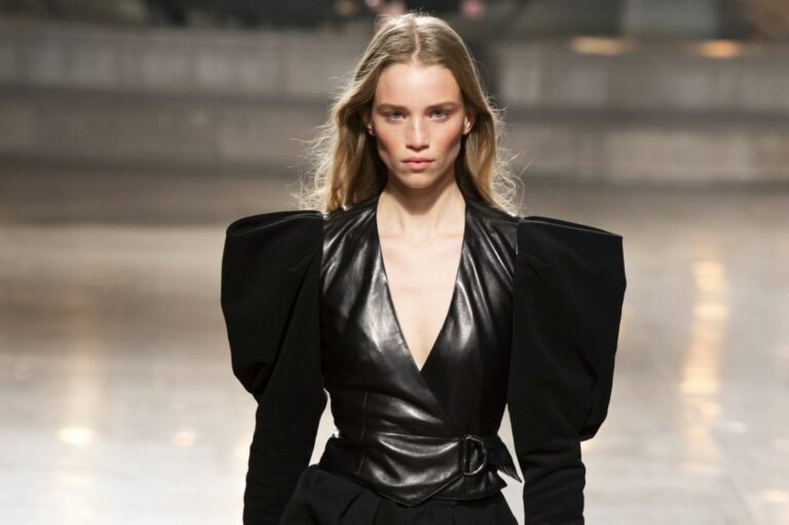 VIDEO: 24 uur met een topmodel naar de Paris Fashion Week