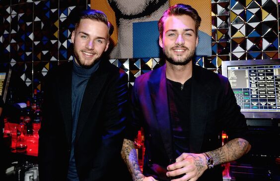 Onherkenbaar: zo zagen Dave en Donny Roelvink er als jonge tieners uit