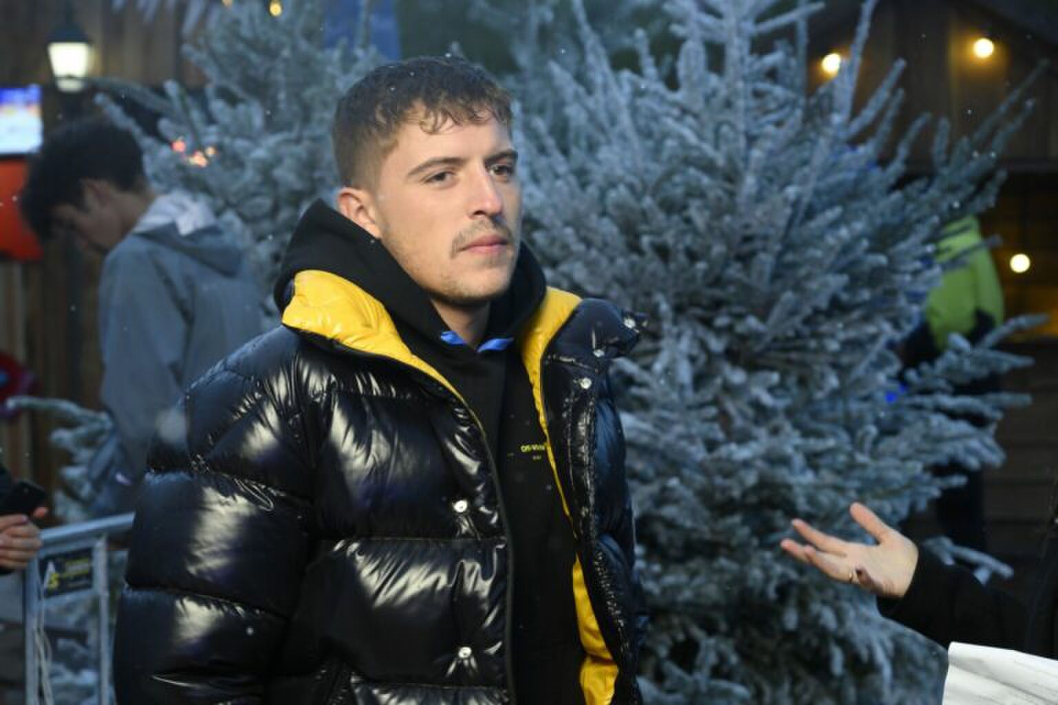 VIDEO: Ken jij deze tv-ruzie nog tussen Lil&rsquo; Kleine en Pieter Broertjes?