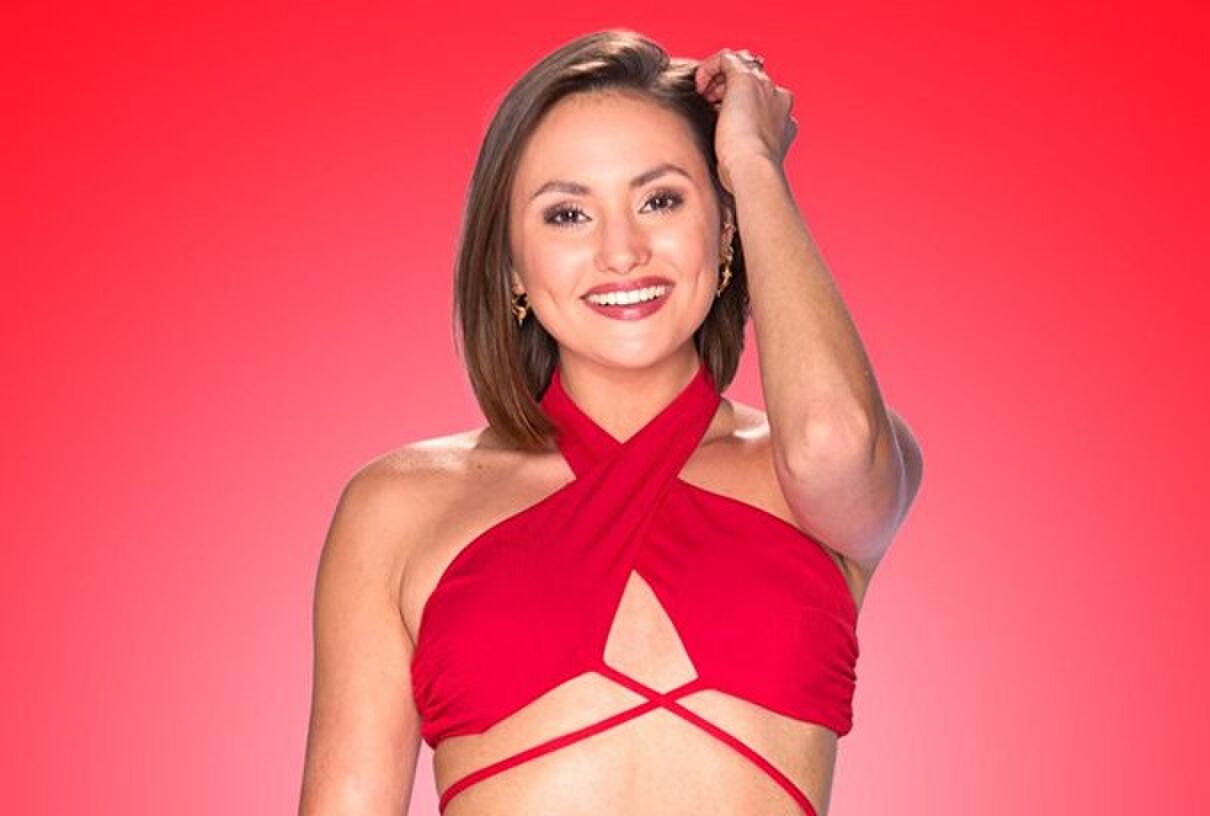 Zo zag Love Island-Rowenna er uit met lang haar