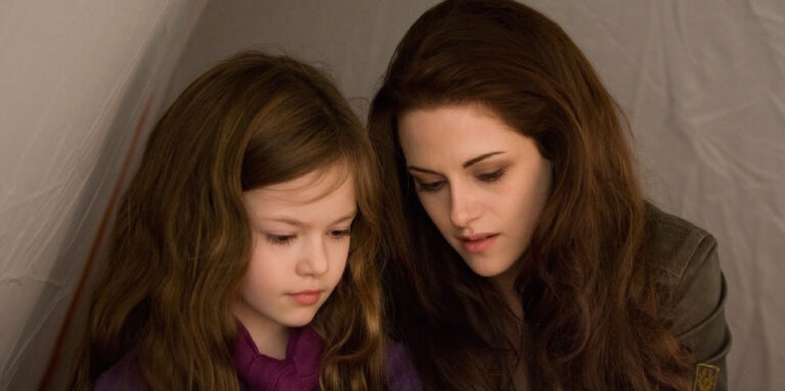 Zo ziet Renesmee, het dochtertje van Edward en Bella uit Twilight, er nu uit