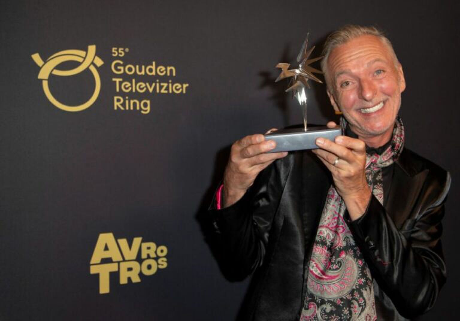 FOTO&rsquo;s: dit is de gigantische nieuwe villa van de familie Meiland