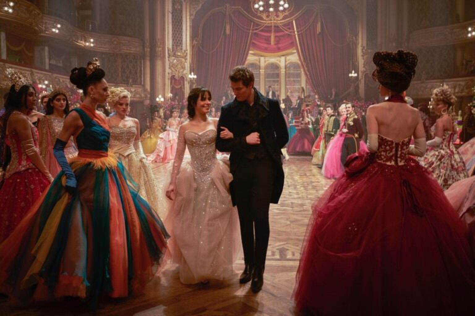 New movie alert: Cinderella (2021) met Camila Cabello is vanaf vand&aacute;&aacute;g te zien