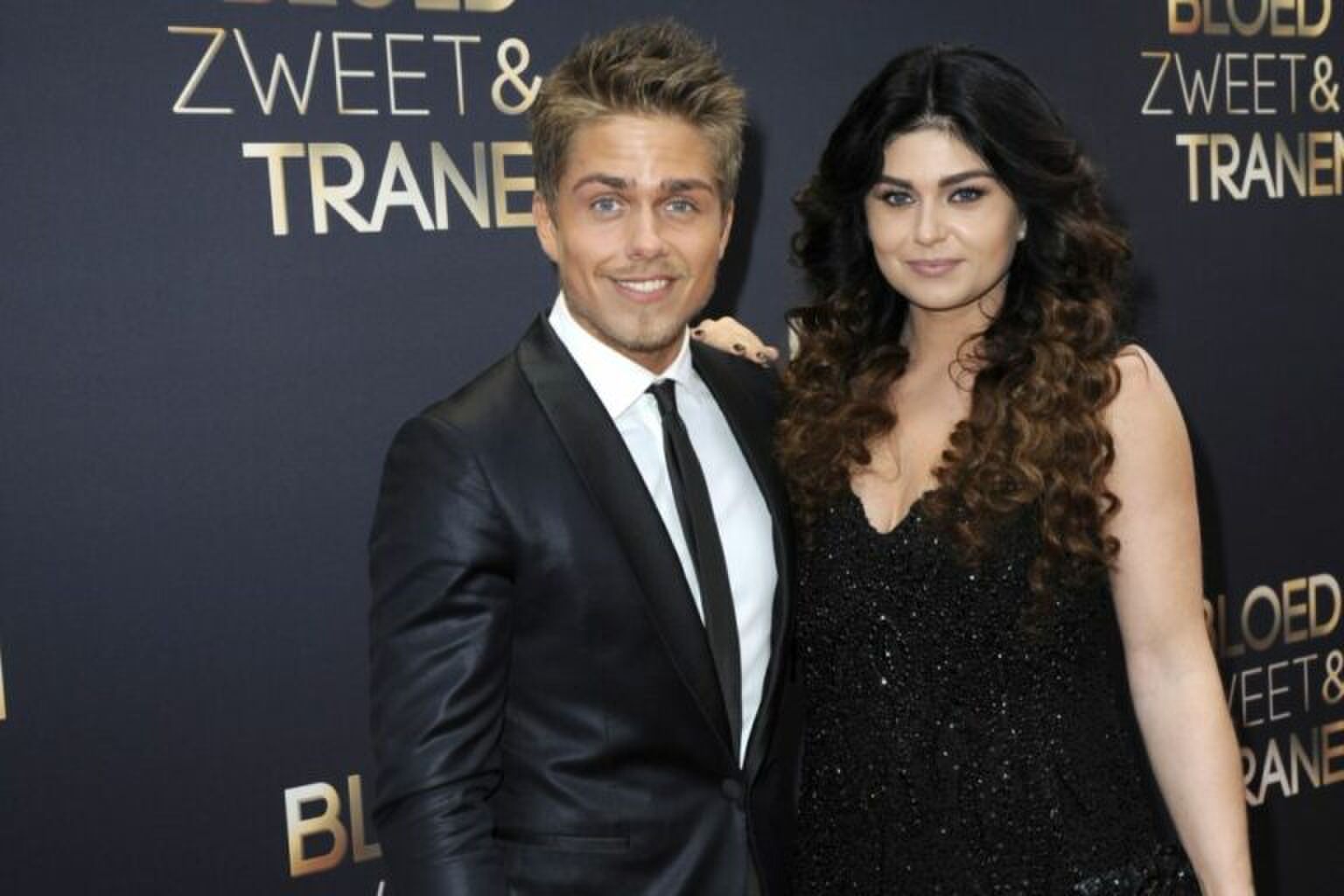 FOTO: dit is de &aacute;ndere zus van Roxeanne en Andre Hazes