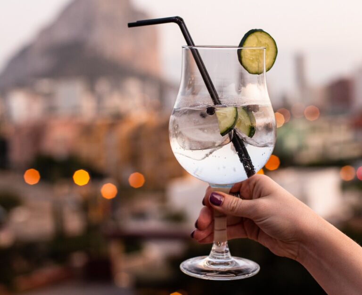 Gek op gin en tonic? Dan is deze taart echt wat voor jou