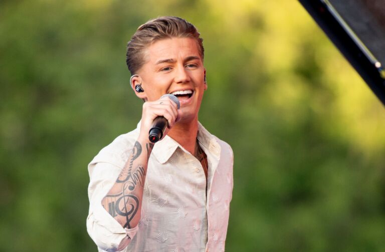 Dit is alles wat we weten over de vriendin van Mart Hoogkamer