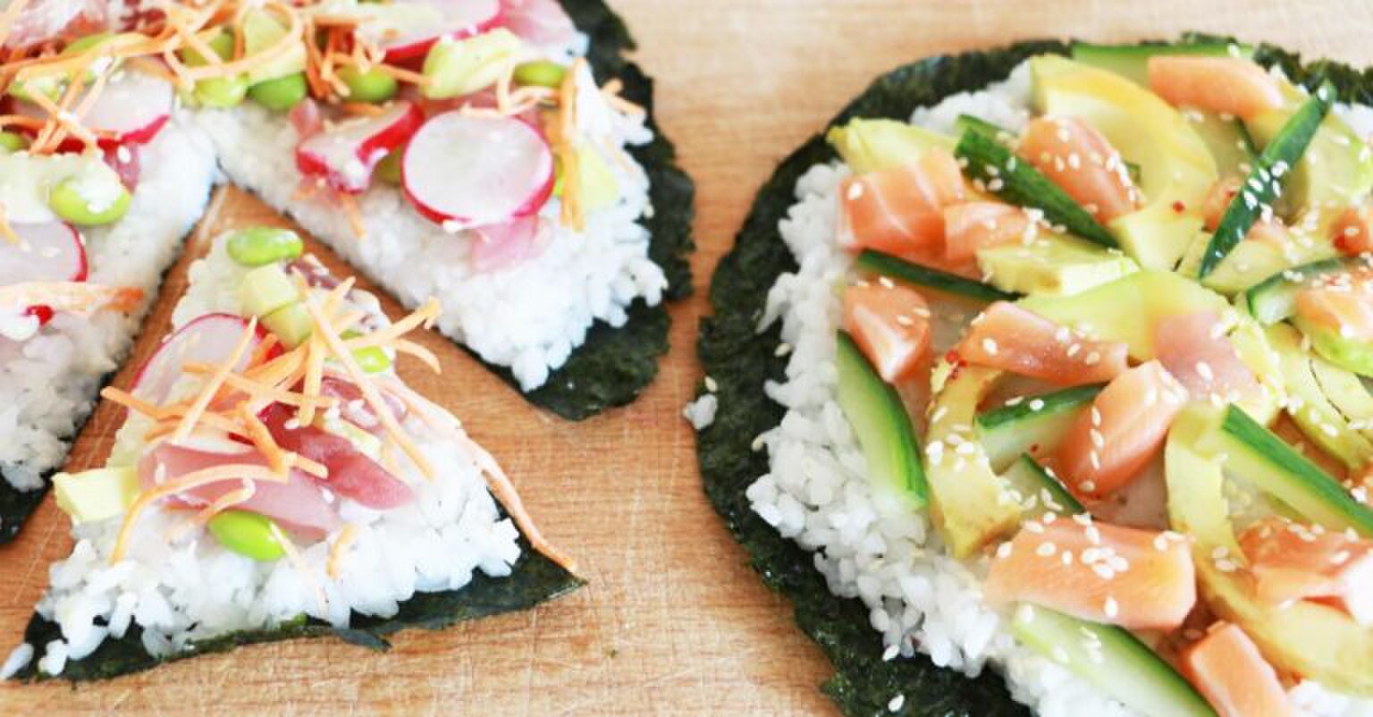 Maak nu in 5 makkelijke stappen deze sushi pizza