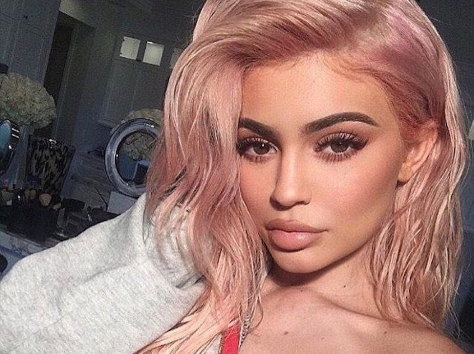 Ros&eacute; goud is de nieuwe haartrend en het is oogverblindend mooi