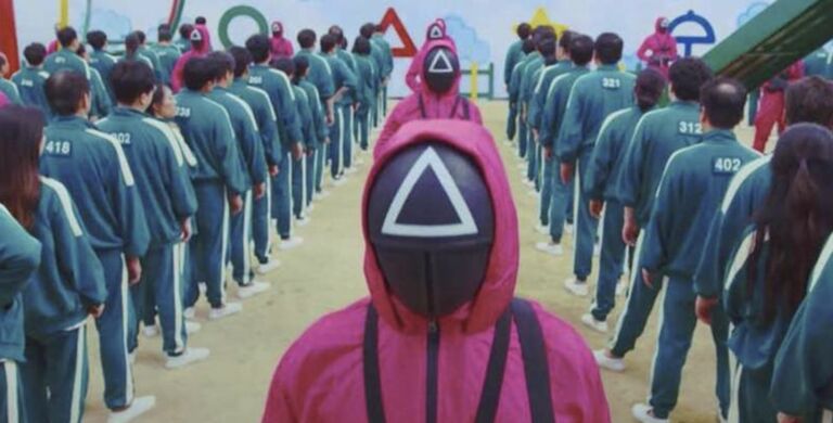 VIDEO: dit huis is omgetoverd tot een Squid Game-sc&egrave;ne (en gaat viral)