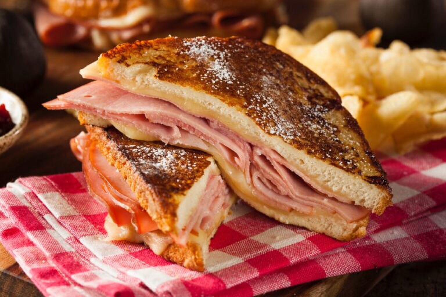 Z&oacute; lekker: dit is hoe je zelf tosti-wentelteefjes maakt