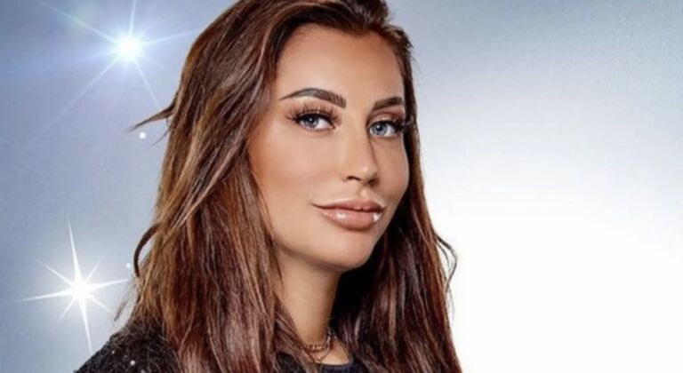 Terror Twin-Sharon vertelt openhartig over alleenstaande moederschap in A Star Is Born