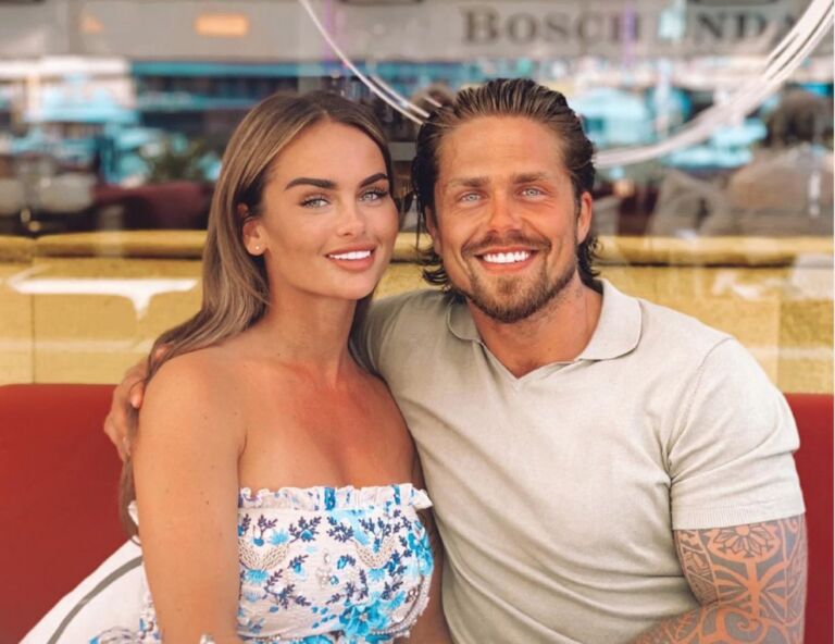 OMG: Rachel feliciteert ex van Andr&eacute; Hazes Sarah van Soelen maar vergeet haar eigen kleinkind