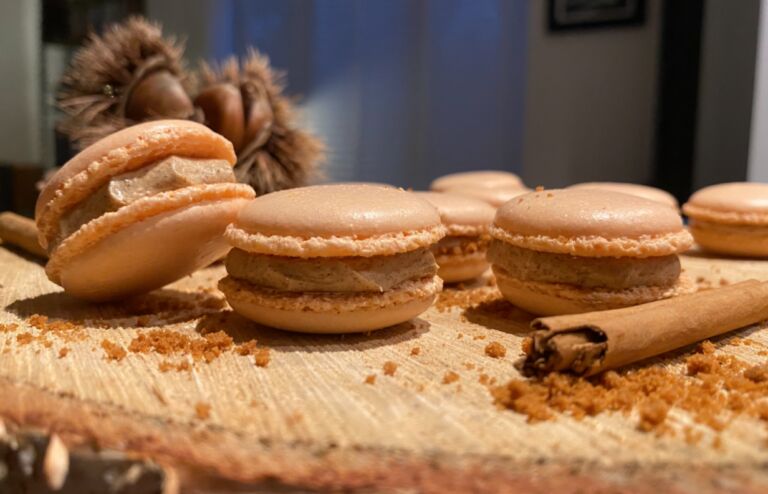 Dit zijn de leukste Sinterklaasmacarons die je &eacute;cht moet maken tijdens pakjesavond