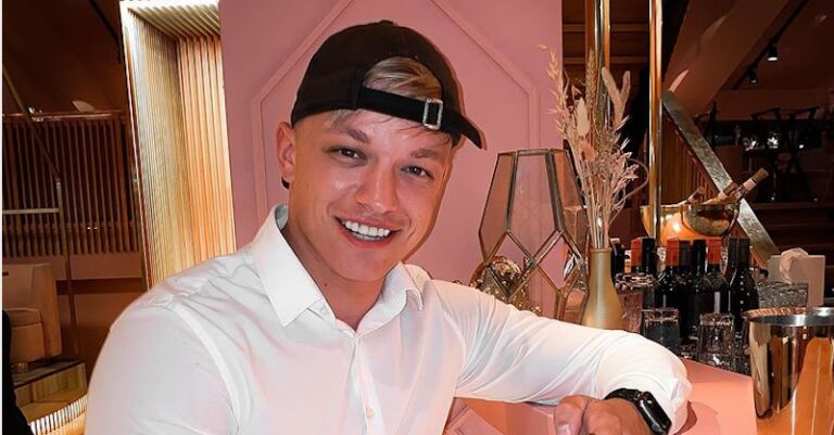 Wow, heftig: Dusty van Ex On The Beach heeft nieuwe tanden