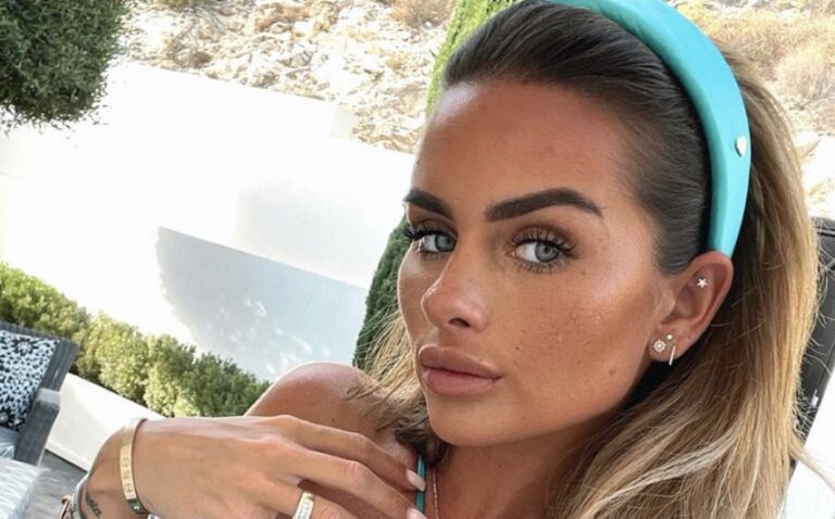 Dit is de (rare) reactie van Sarah van Soelen op Monique en Andr&eacute; Hazes