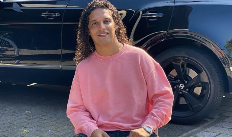 Oh, oh: is Ali B vreemdgegaan met een Temptation Island-verleidster?