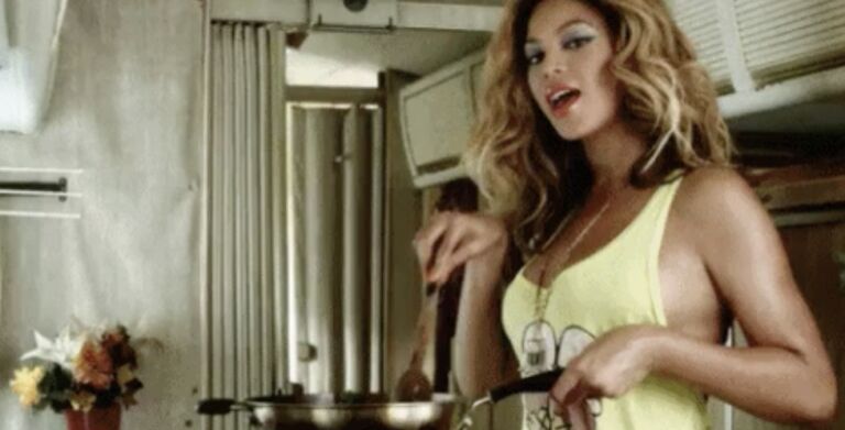 Deze dingen herken je gegarandeerd als je (stiekem) niet kan koken