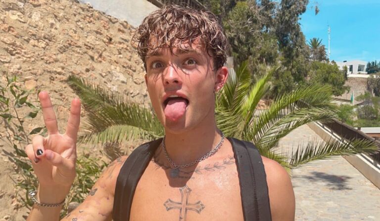 Een persoonlijke videoboodschap van een Bekende Nederlander, d&eacute; trend van 2022!